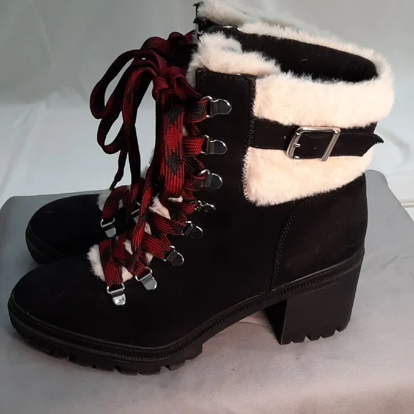 JellyPop Striking Black and Red Heeled Boots for Elegance - Women's Size 9M - Picture 5 of 15